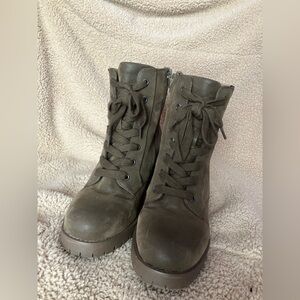Universal Thread Combat Boot-8.5